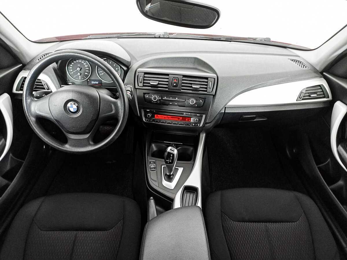 BMW 1 серии 2012 года с пробегом. Фото: #13