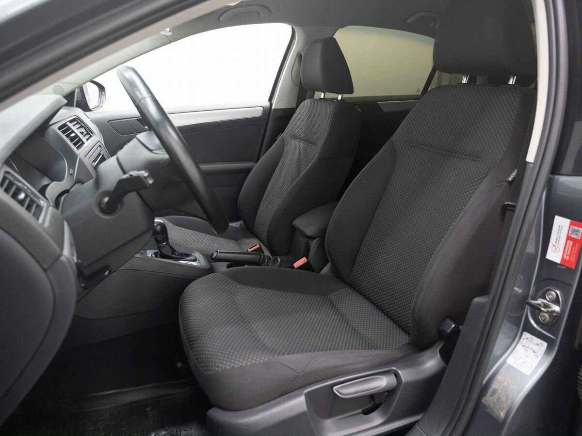 Volkswagen Jetta 2012 года с пробегом. Фото: #6