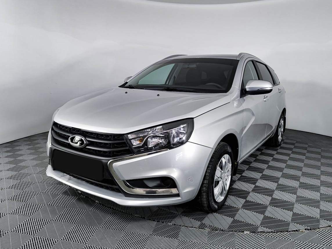 Lada (ВАЗ) Vesta 2021 года с пробегом. Посмотреть фото