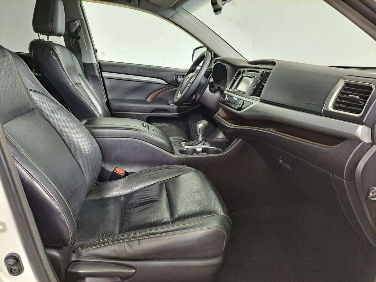 Toyota Highlander 2014 года с пробегом. Фото: #8