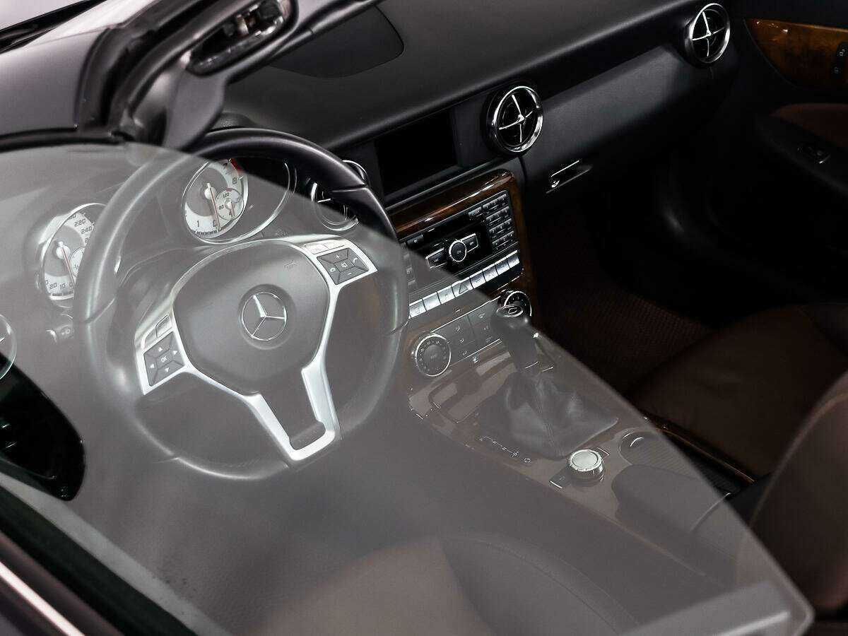 Mercedes-Benz SLK-Класс 2014 года с пробегом. Фото: #16