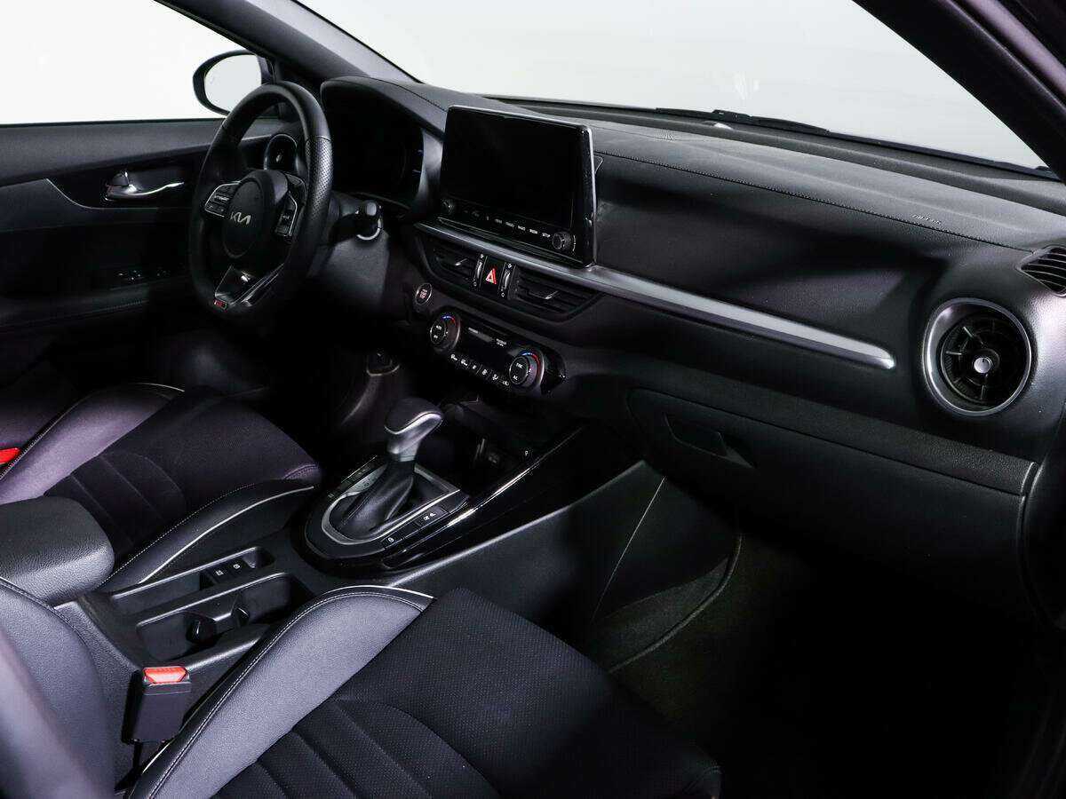 Kia Forte 2022 года с пробегом. Фото: #5