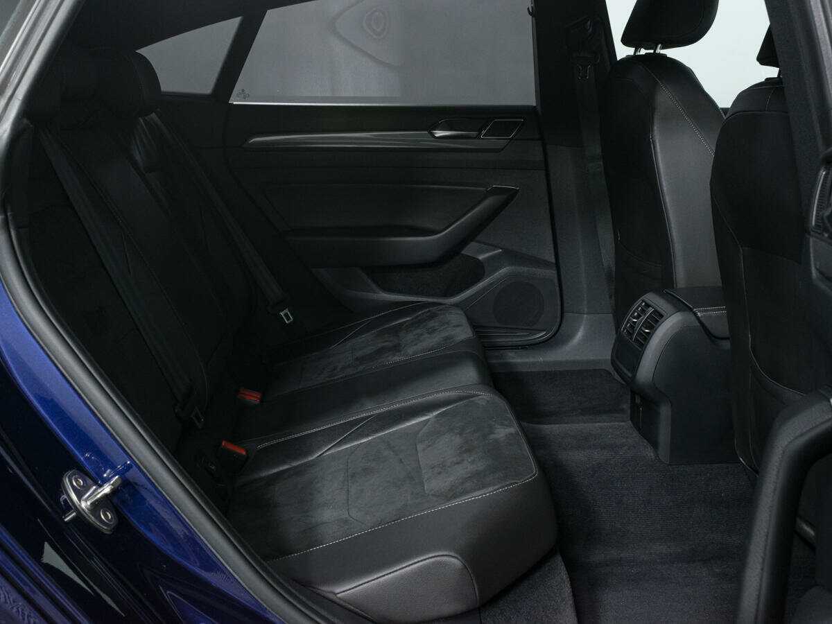 Volkswagen Arteon 2017 года с пробегом. Фото: #11