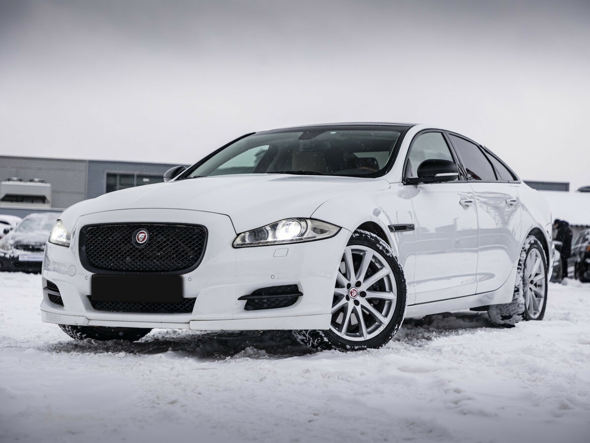 Jaguar XJ 2014 года с пробегом. Фото: #0