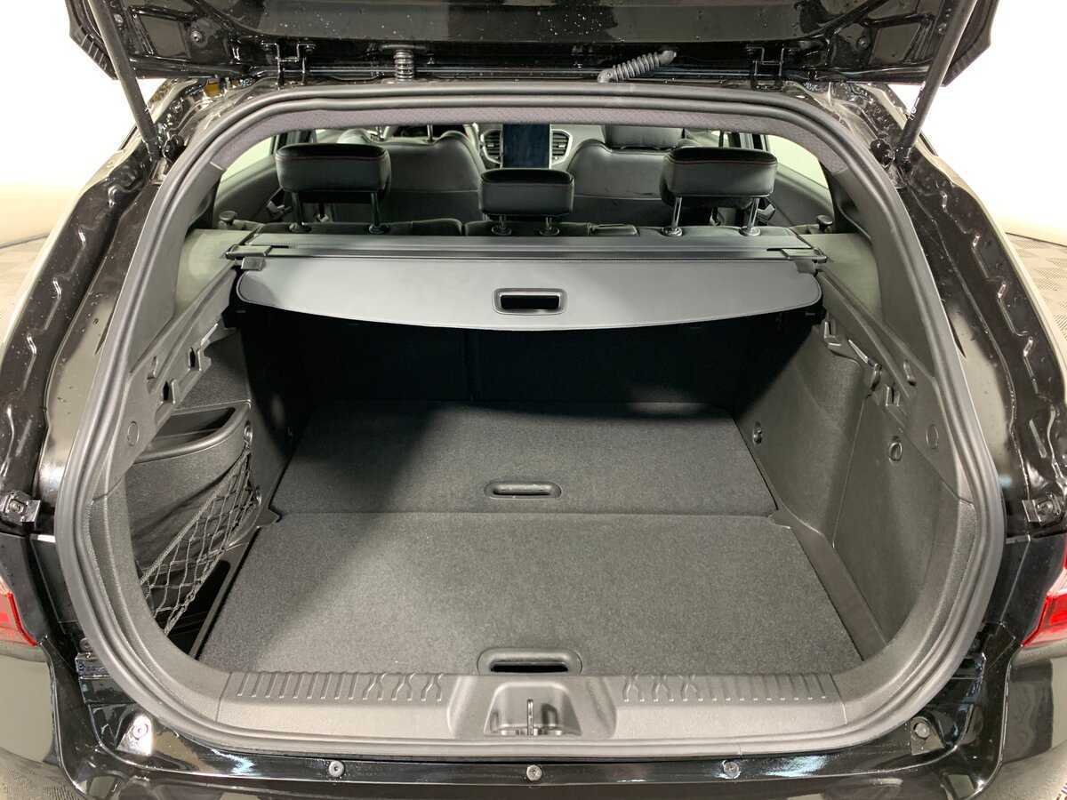 Lada (ВАЗ) Vesta 2024 года с пробегом. Фото: #17