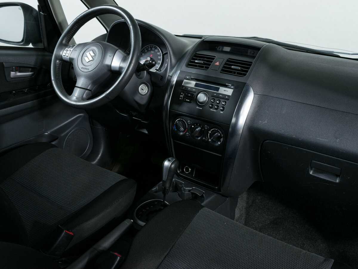 Suzuki SX4 2008 года с пробегом. Фото: #6