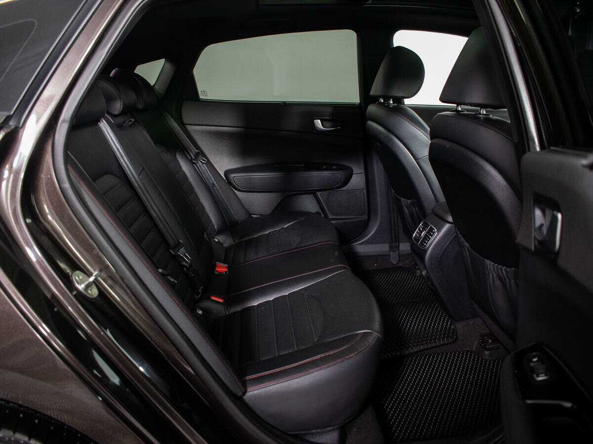 Kia Optima 2017 года с пробегом. Фото: #7