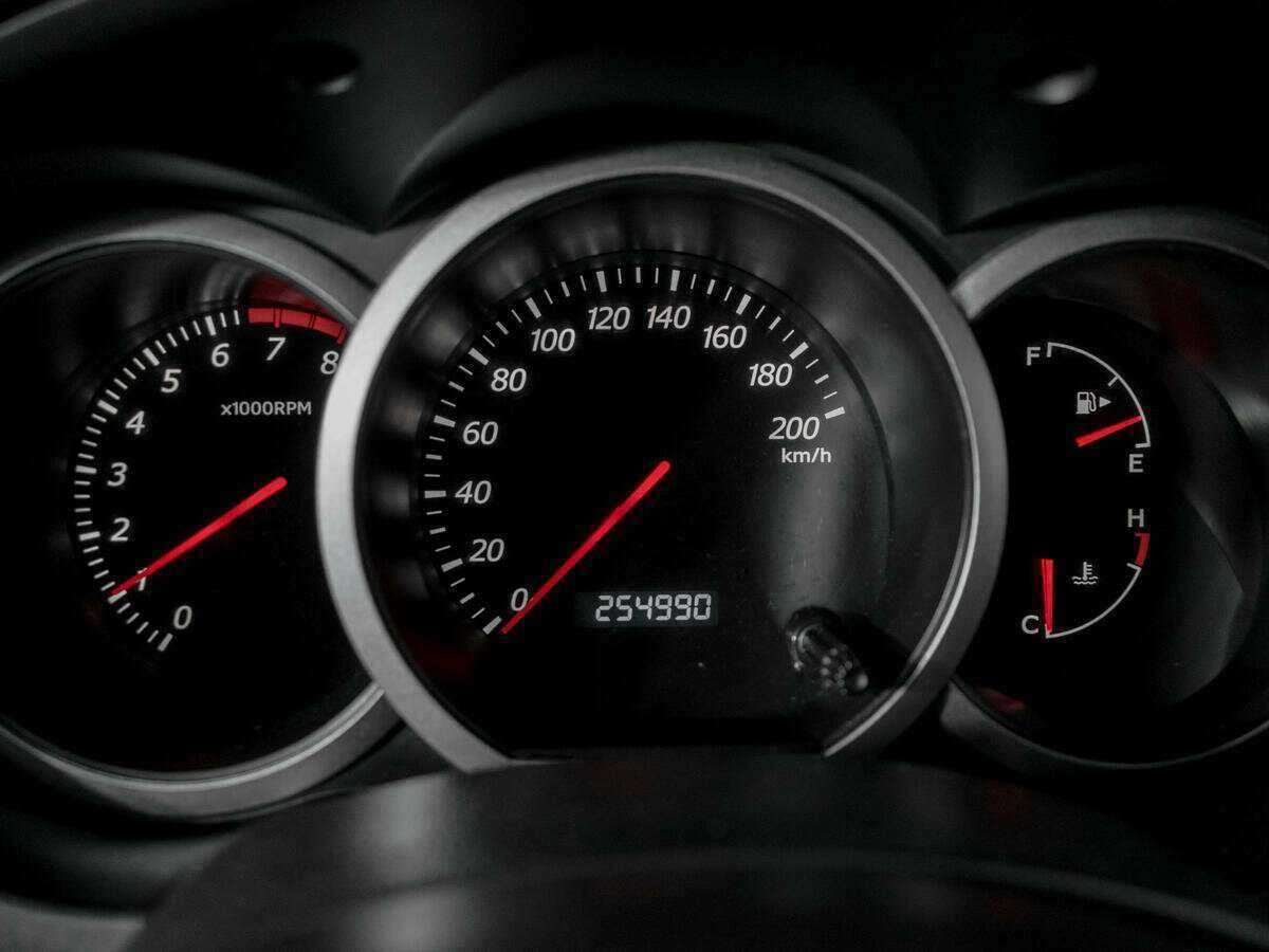 Suzuki Grand Vitara 2005 года с пробегом. Фото: #10