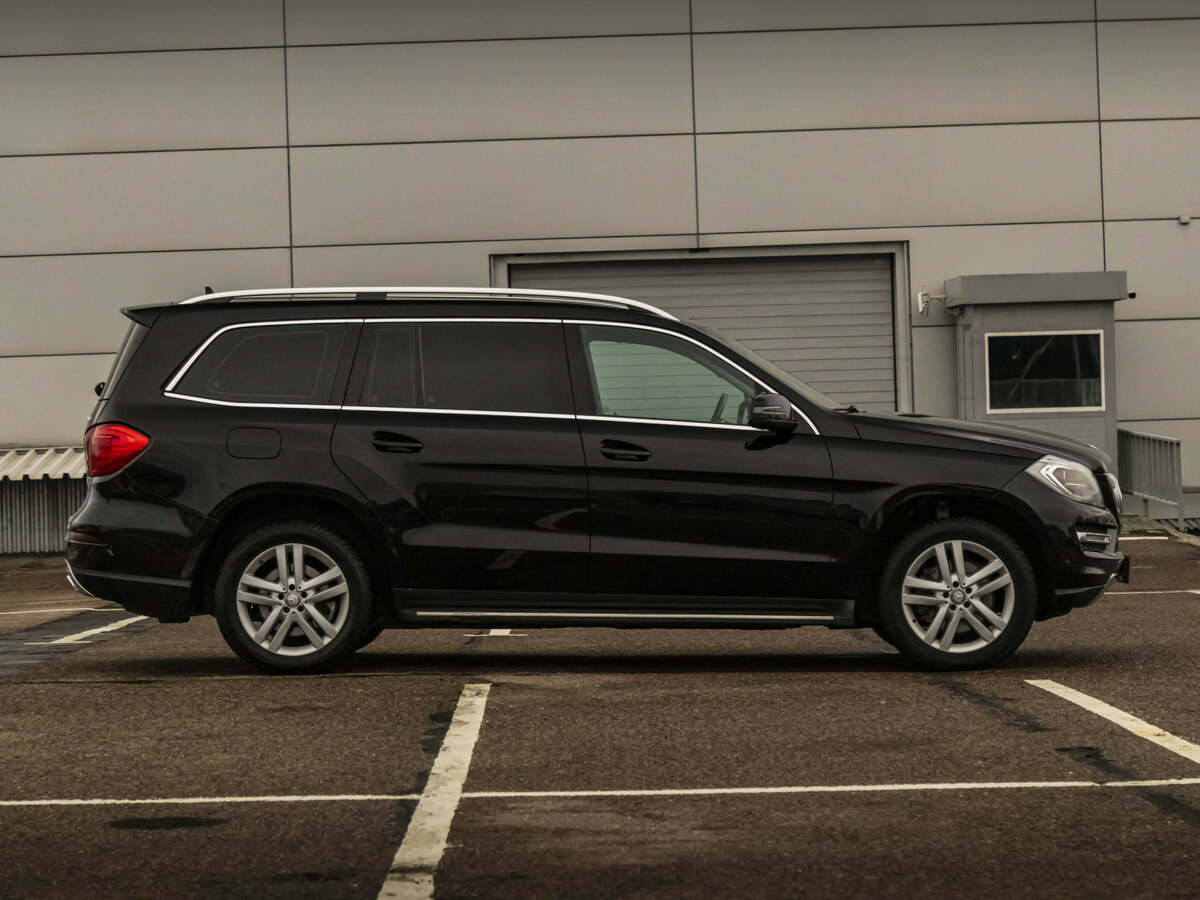 Mercedes-Benz GL-Класс 2015 года с пробегом. Фото: #3