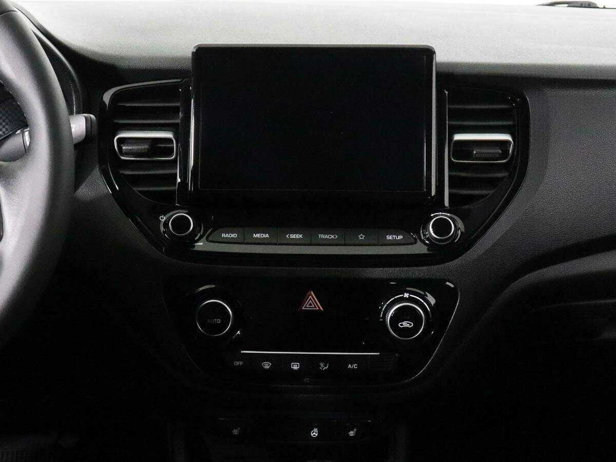 Hyundai Solaris 2021 года с пробегом. Фото: #11