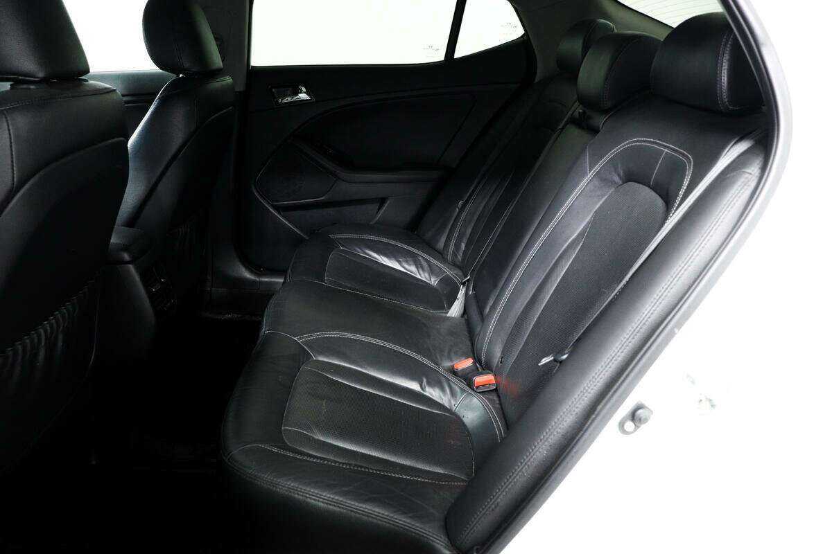 Kia Optima 2011 года с пробегом. Фото: #11