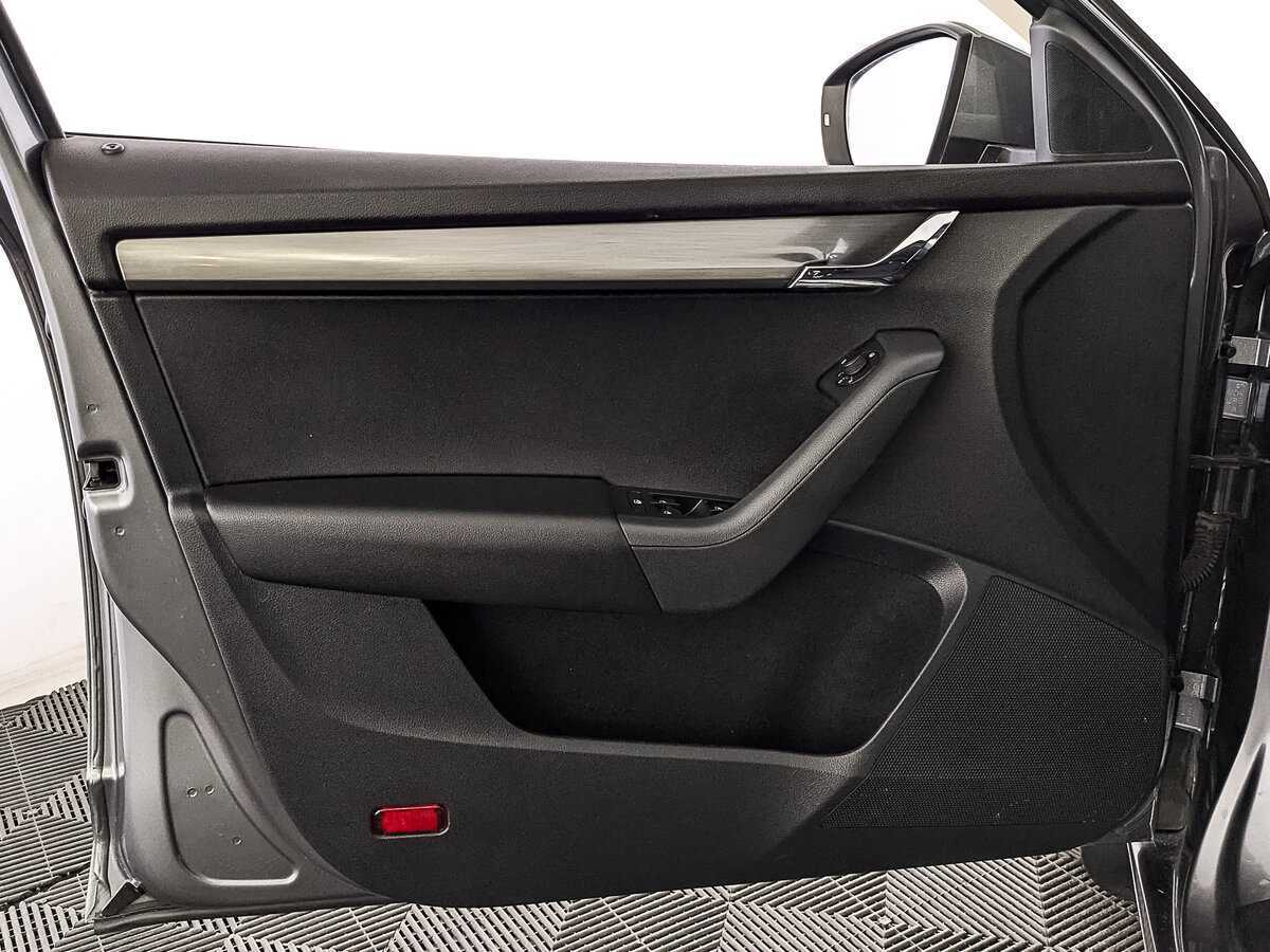 Skoda Octavia 2018 года с пробегом. Фото: #18