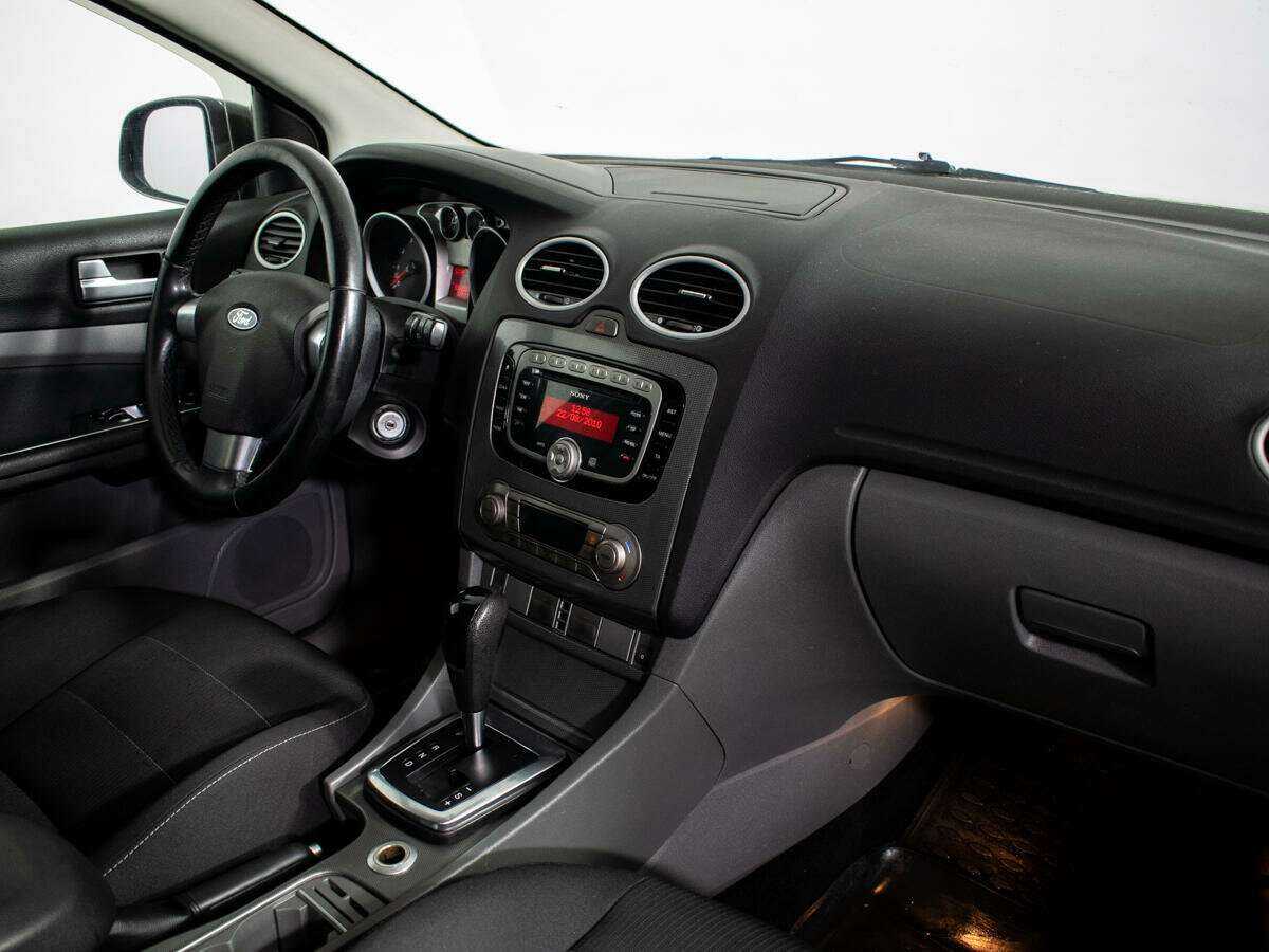 Ford Focus 2010 года с пробегом. Фото: #6