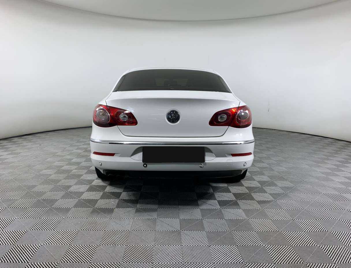 Volkswagen Passat CC 2011 года с пробегом. Фото: #5