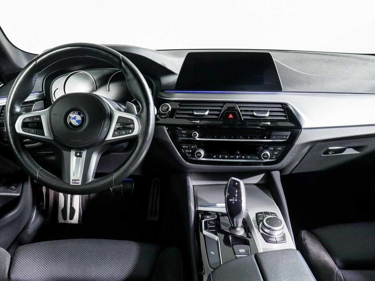 BMW 5 серии 2020 года с пробегом. Фото: #8