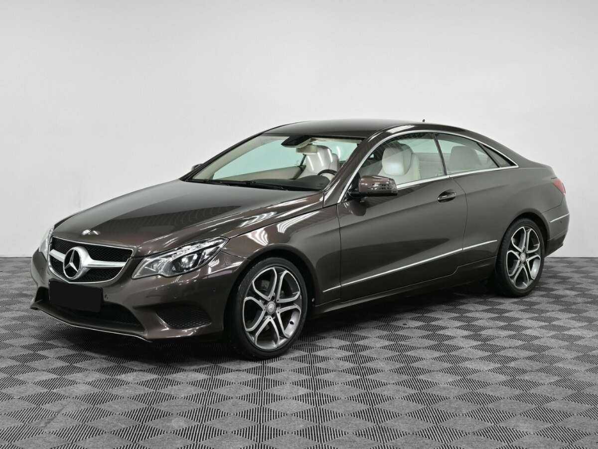 Mercedes-Benz E-Класс 2014 года с пробегом. Посмотреть фото