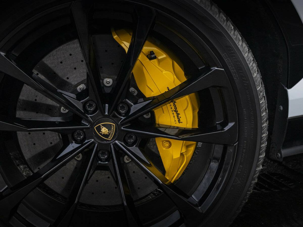 Lamborghini Urus 2020 года с пробегом. Фото: #11