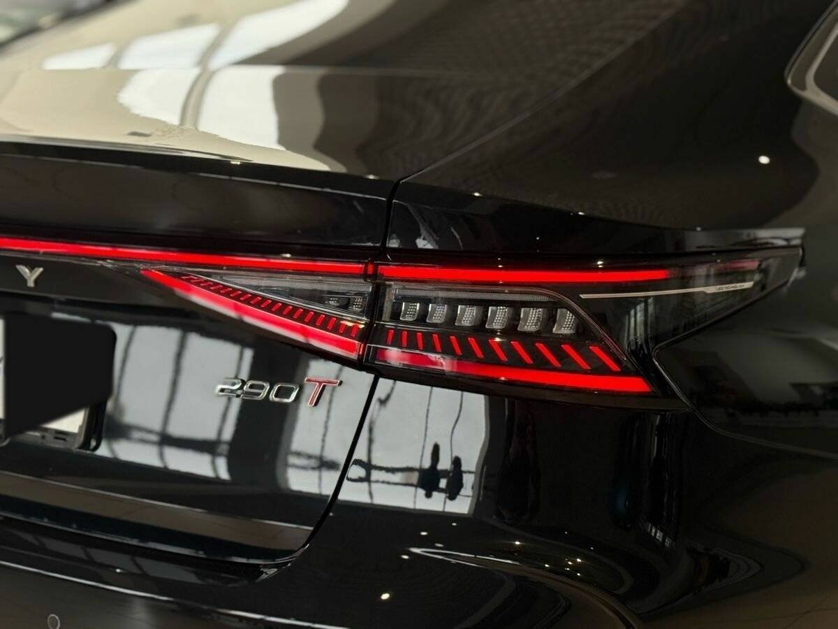 Chery Arrizo 8 2024 года с пробегом. Фото: #11