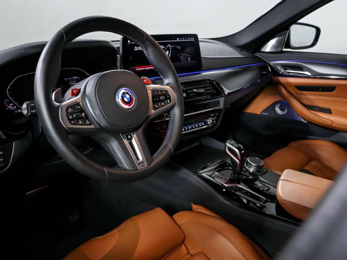 BMW M5 2020 года с пробегом. Фото: #10
