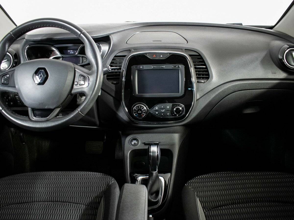 Renault Kaptur 2017 года с пробегом. Фото: #8