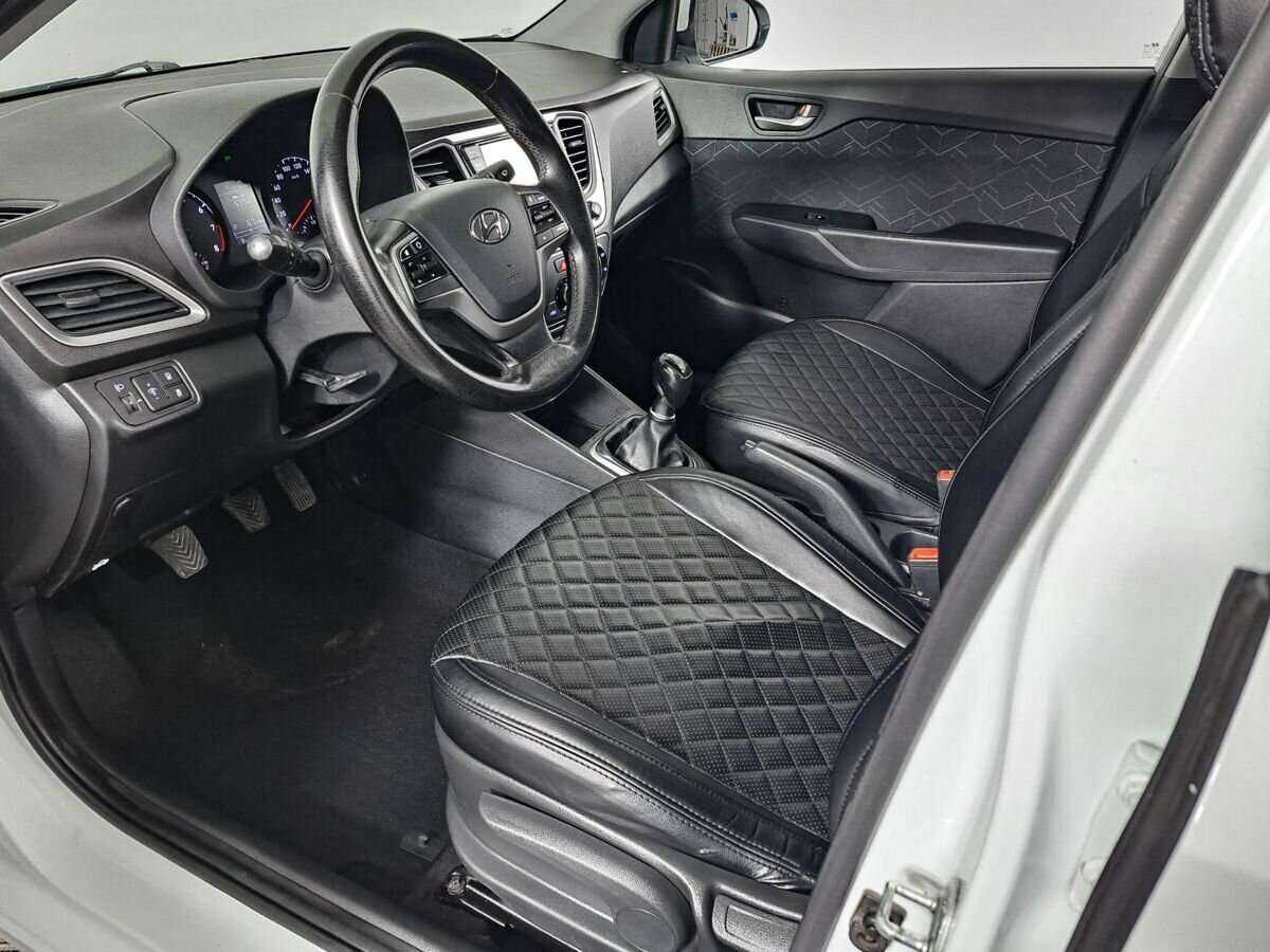 Hyundai Solaris 2017 года с пробегом. Фото: #15