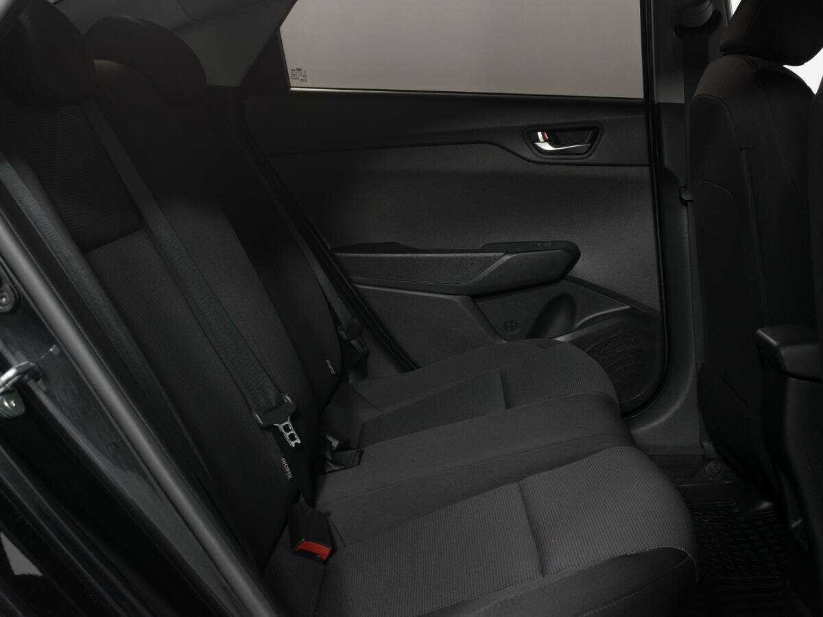 Hyundai Solaris 2021 года с пробегом. Фото: #11