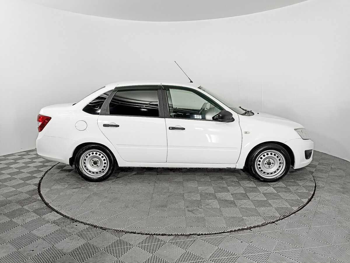 Lada (ВАЗ) Granta 2017 года с пробегом. Фото: #3
