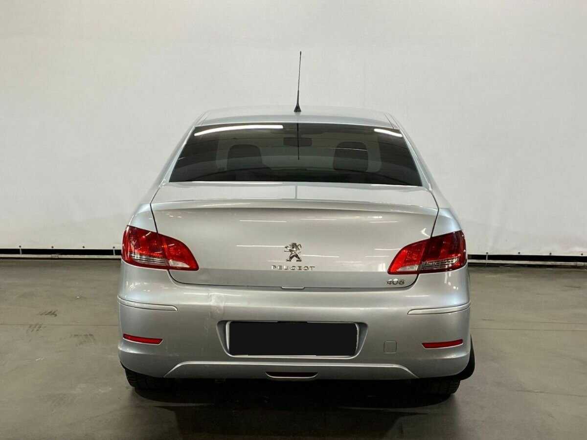 Peugeot 408 2012 года с пробегом. Фото: #5