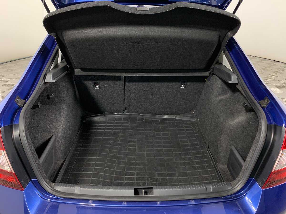 Skoda Rapid 2019 года с пробегом. Фото: #19