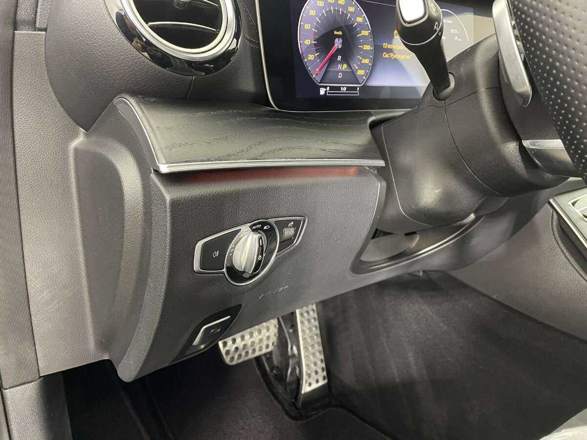 Mercedes-Benz E-Класс 2019 года с пробегом. Фото: #8