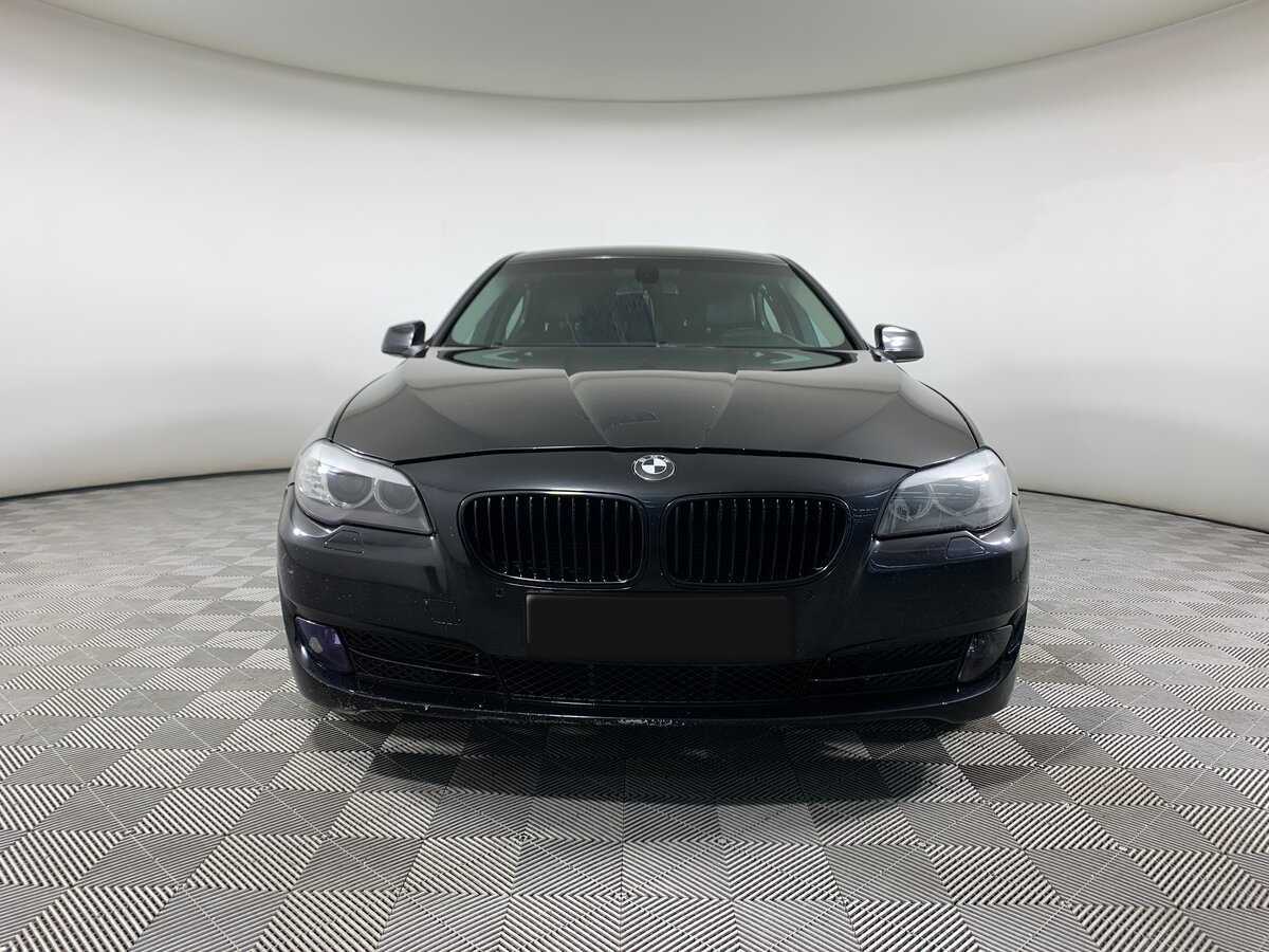 BMW 5 серии 2012 года с пробегом. Фото: #1