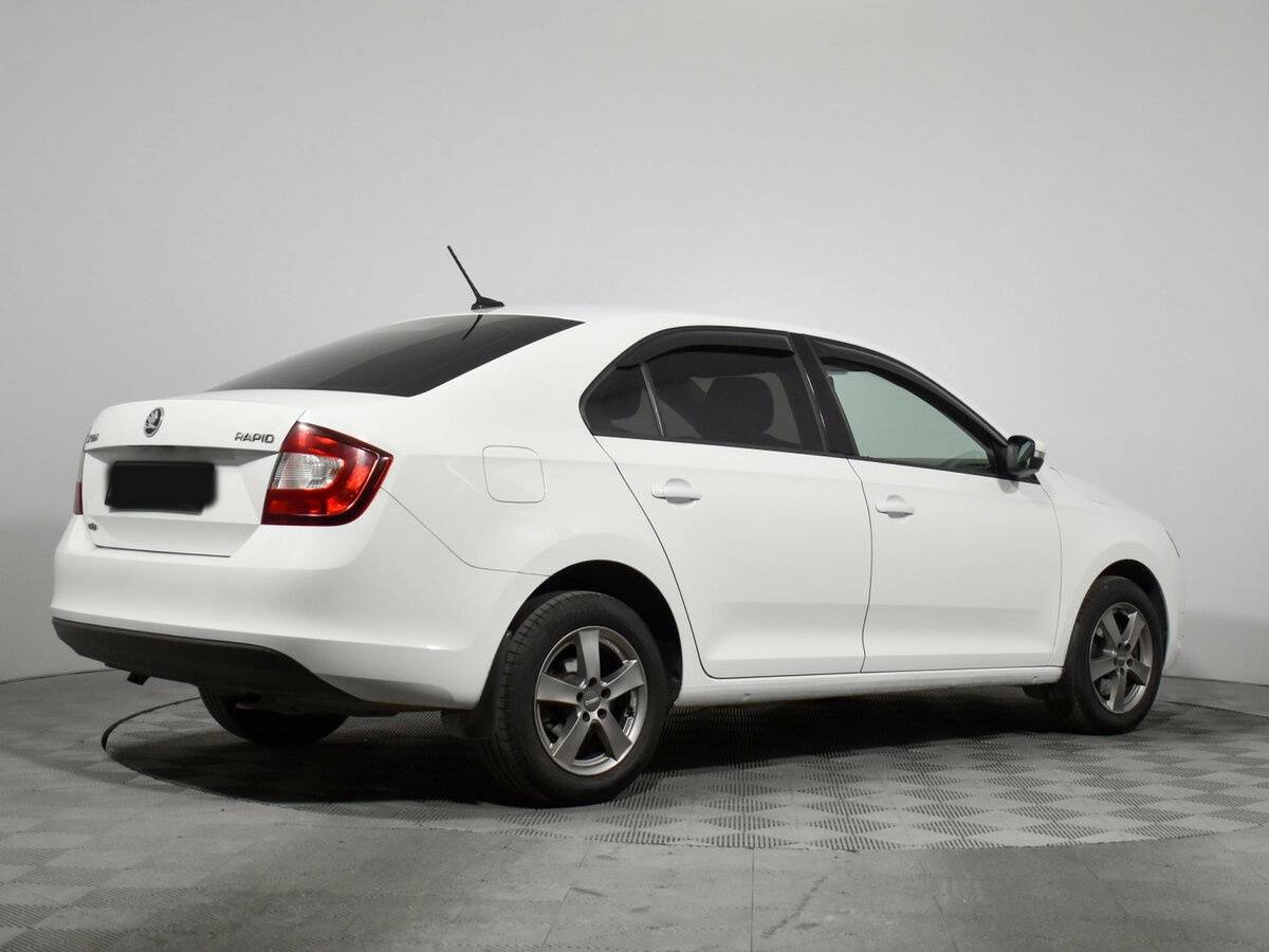 Skoda Rapid 2017 года с пробегом. Фото: #3