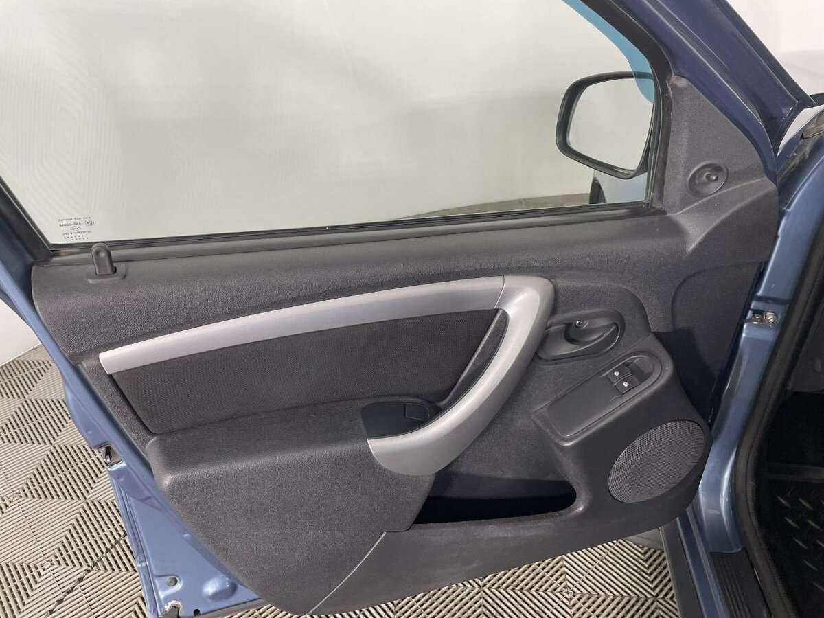 Renault Duster 2012 года с пробегом. Фото: #7