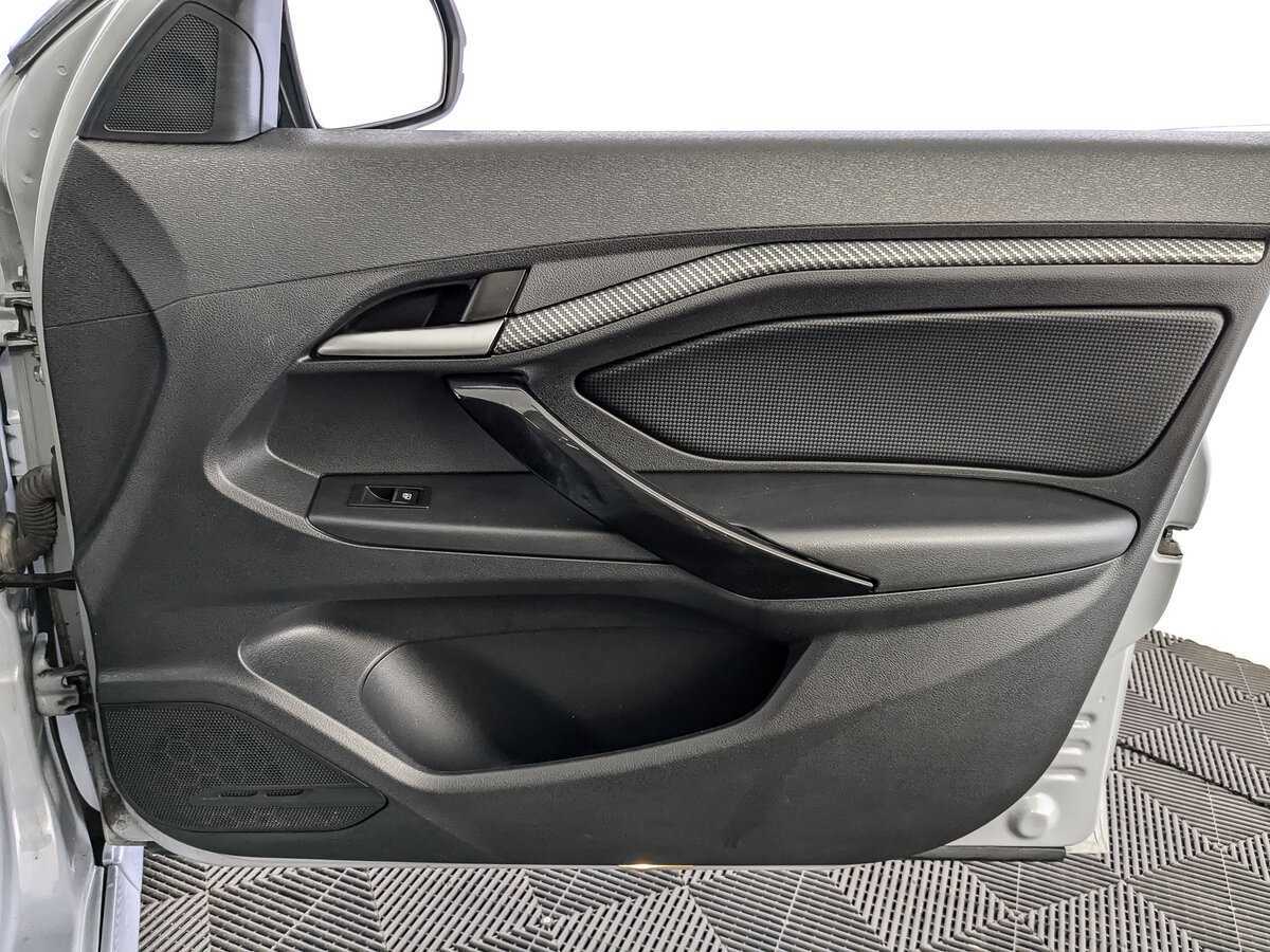 Lada (ВАЗ) Vesta 2019 года с пробегом. Фото: #20