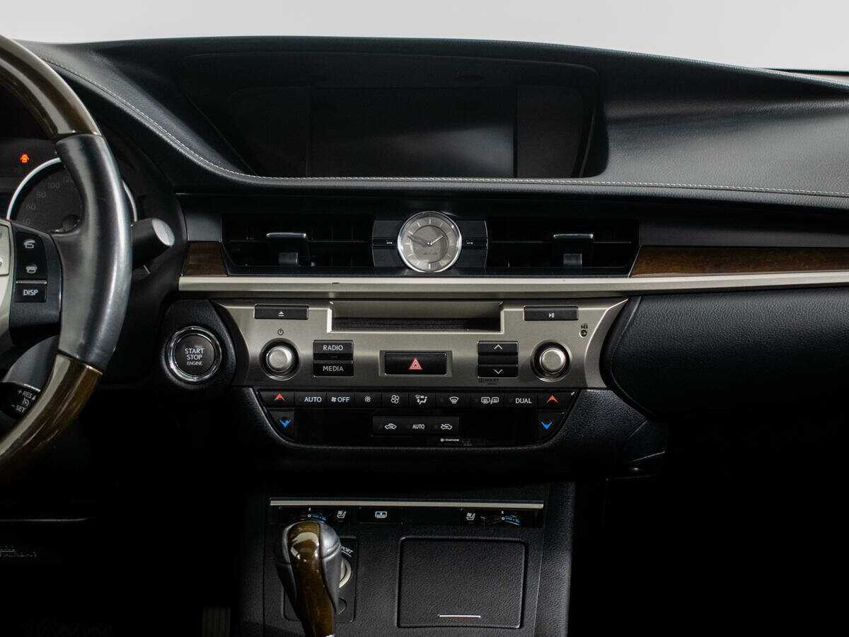 Lexus ES 2014 года с пробегом. Фото: #9
