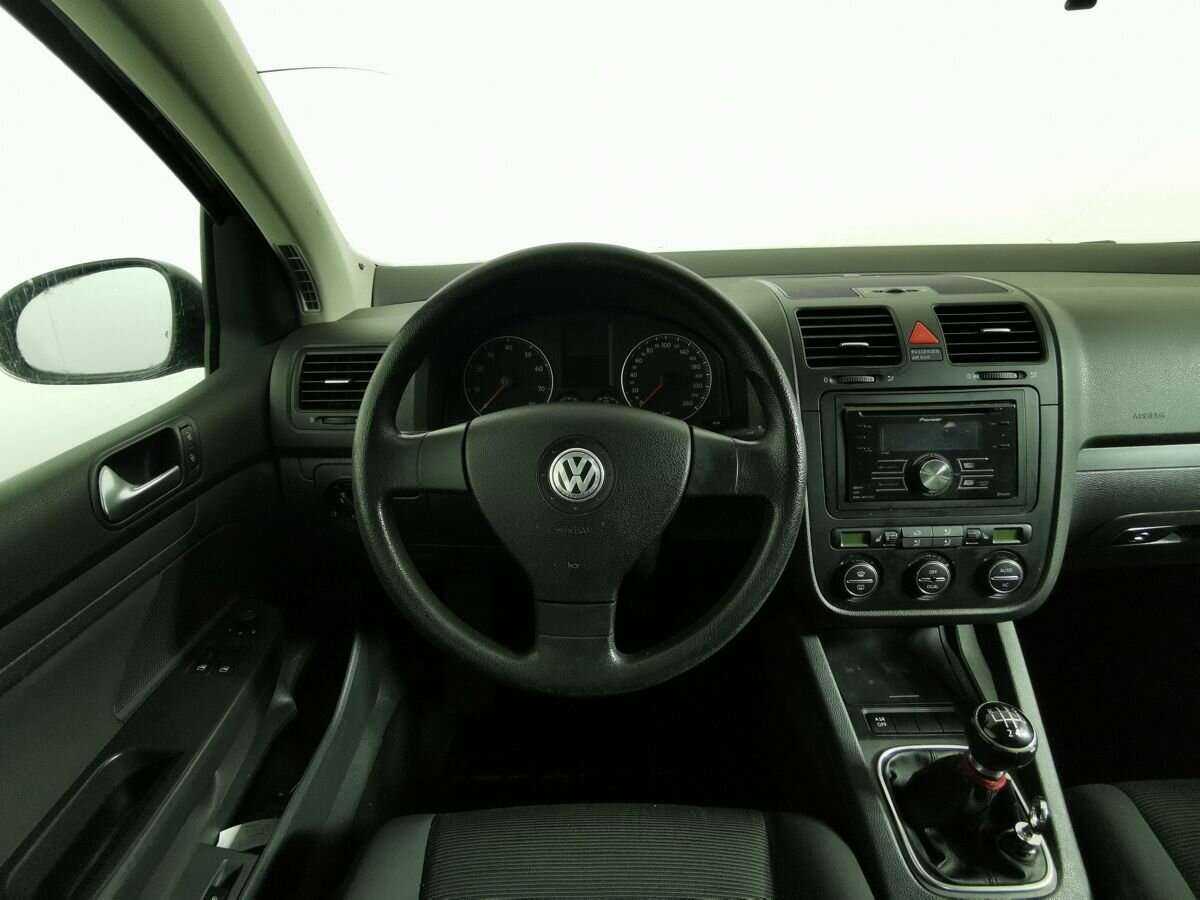Volkswagen Golf 2007 года с пробегом. Фото: #14
