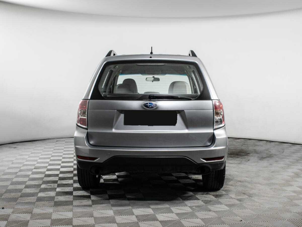 Subaru Forester 2010 года с пробегом. Фото: #5