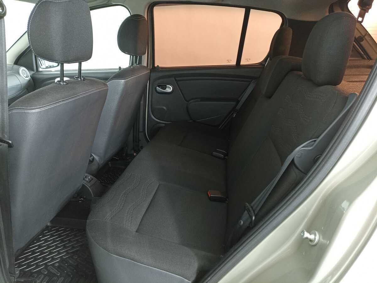 Renault Sandero 2014 года с пробегом. Фото: #11
