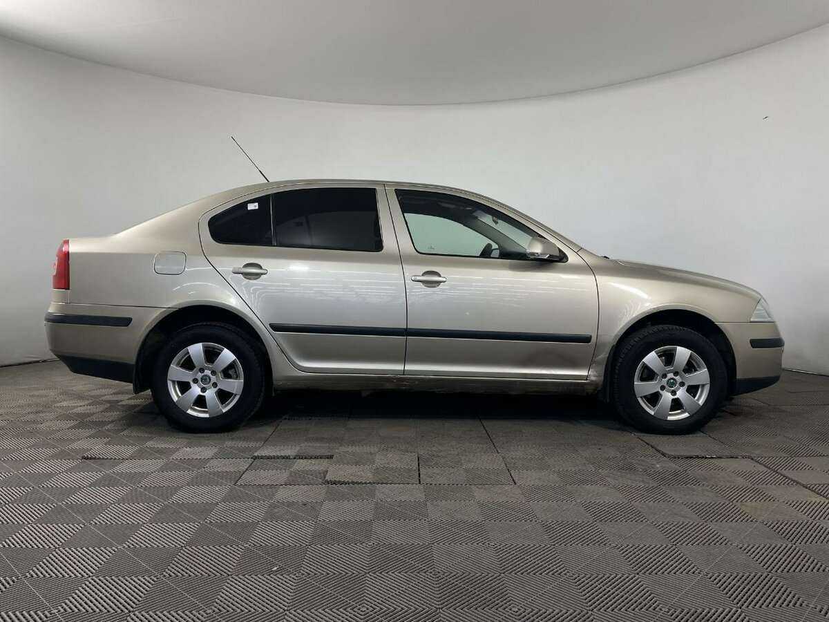 Skoda Octavia 2005 года с пробегом. Фото: #3