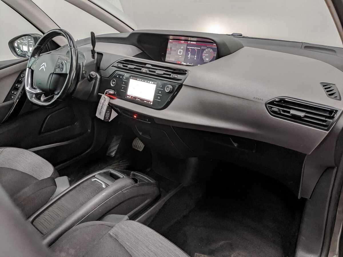 Citroen C4 Picasso 2017 года с пробегом. Фото: #12