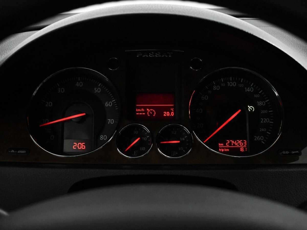 Volkswagen Passat 2006 года с пробегом. Фото: #16