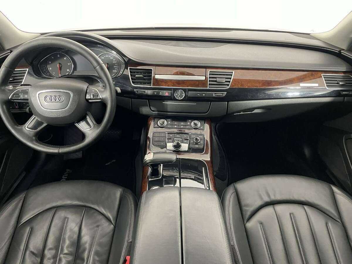 Audi A8 2011 года с пробегом. Фото: #6