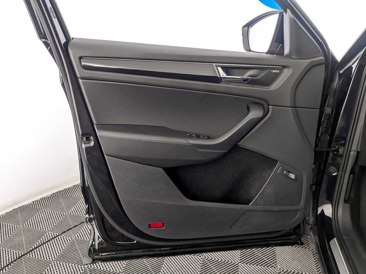 Skoda Kodiaq 2021 года с пробегом. Фото: #18