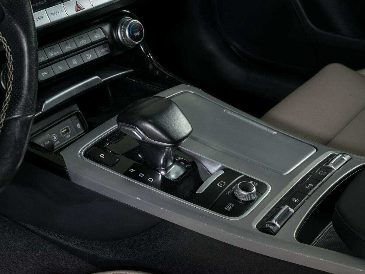 Kia Stinger 2018 года с пробегом. Фото: #14