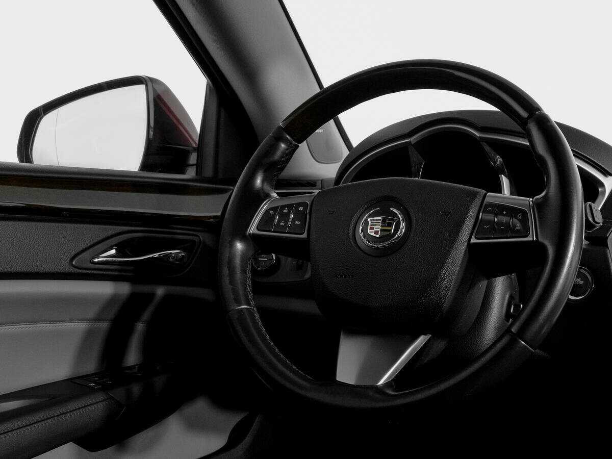 Cadillac SRX 2011 года с пробегом. Фото: #16