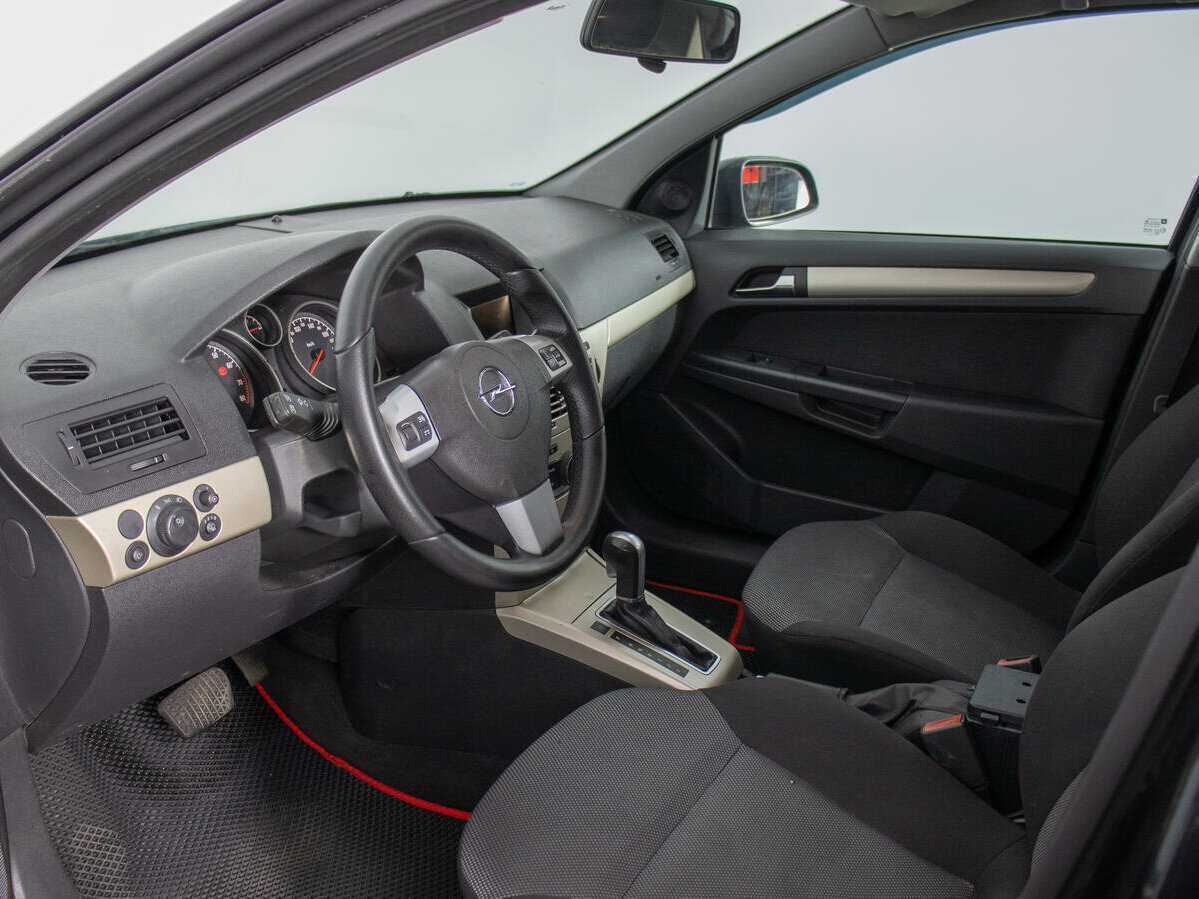 Opel Astra 2008 года с пробегом. Фото: #9