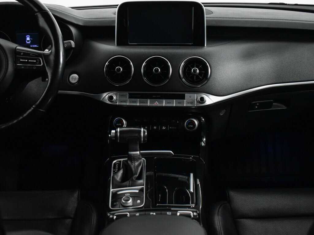 Kia Stinger 2018 года с пробегом. Фото: #13