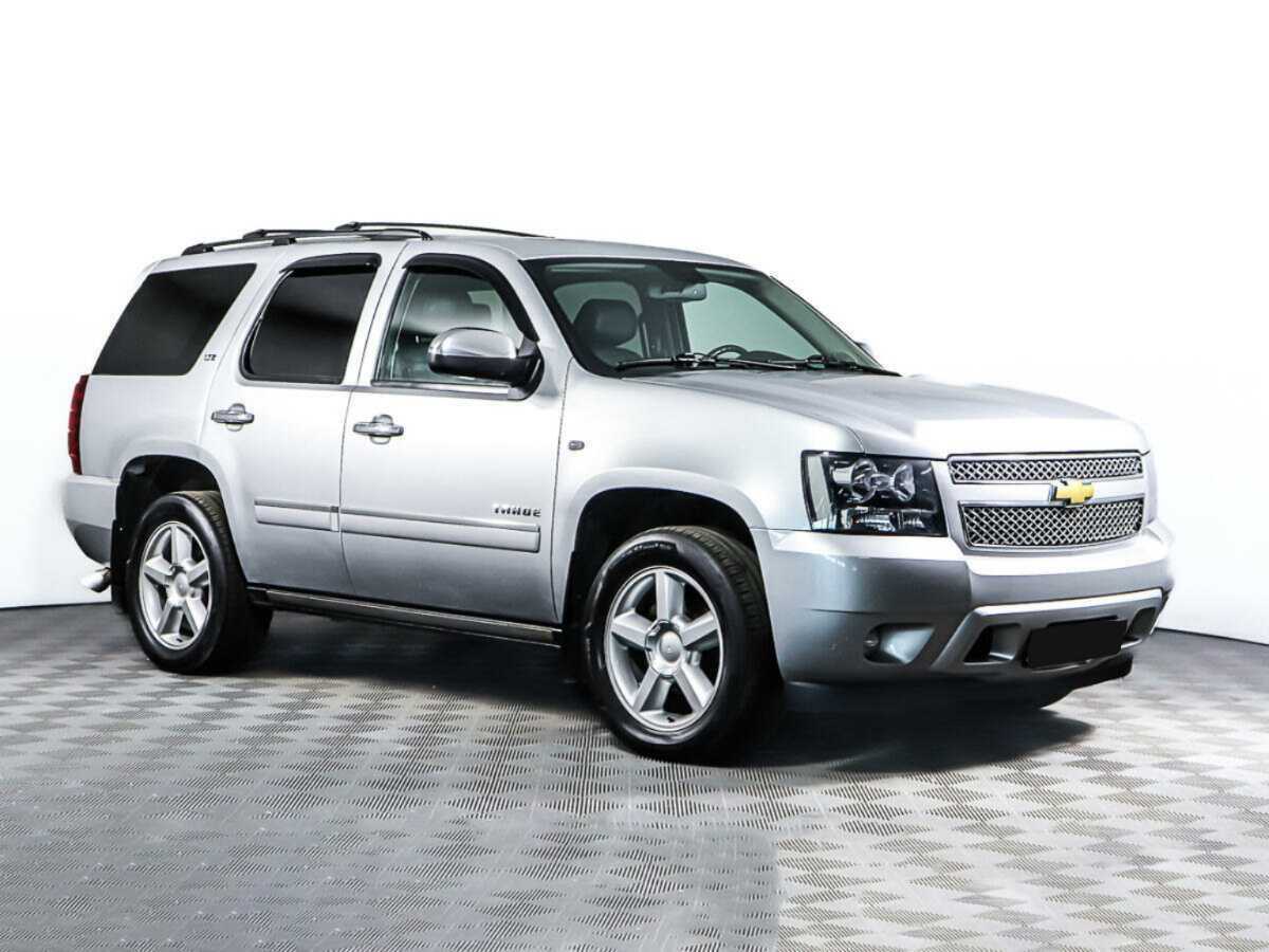 Chevrolet Tahoe 2012 года с пробегом. Фото: #2
