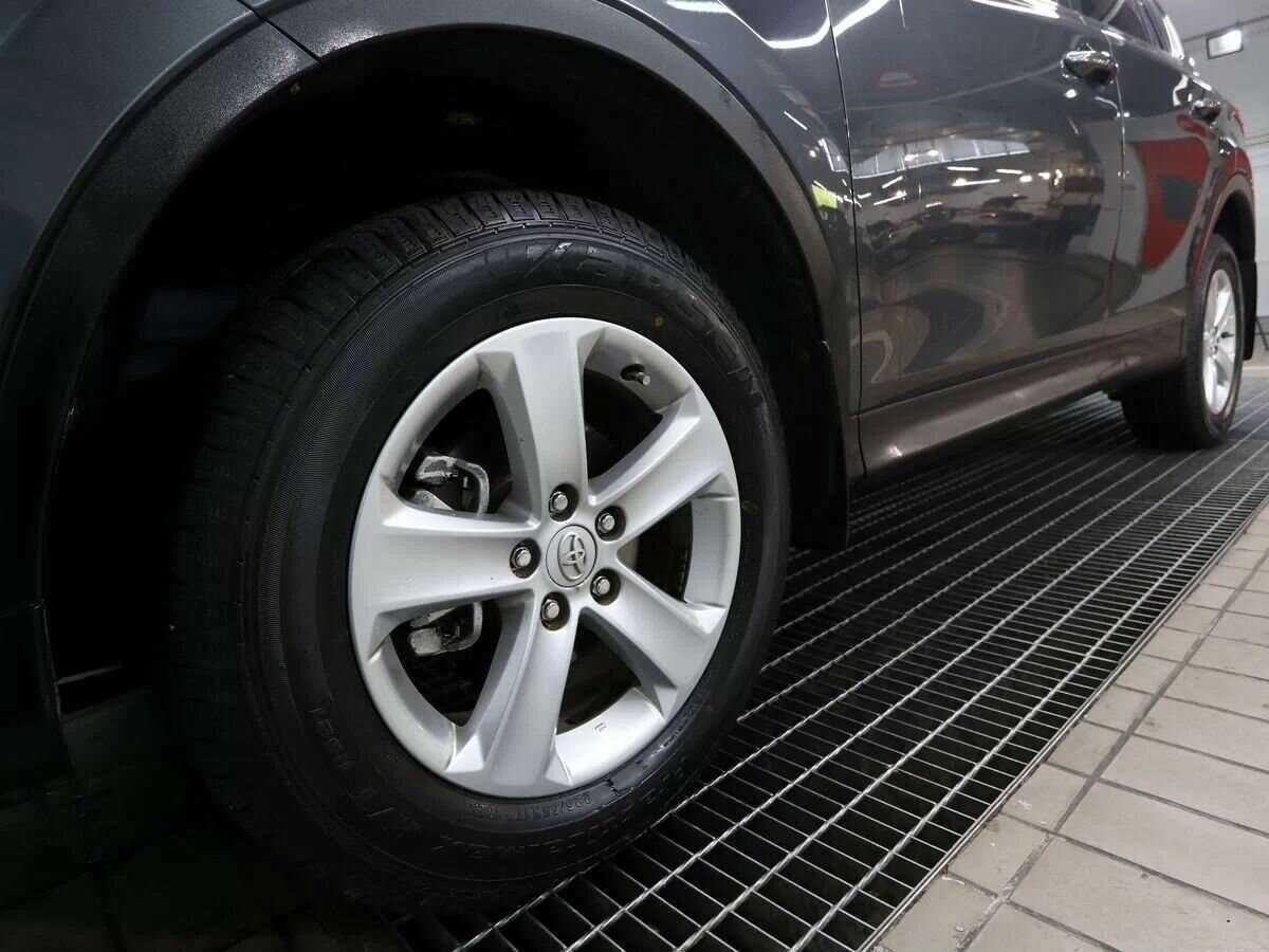 Toyota RAV4 2013 года с пробегом. Фото: #20