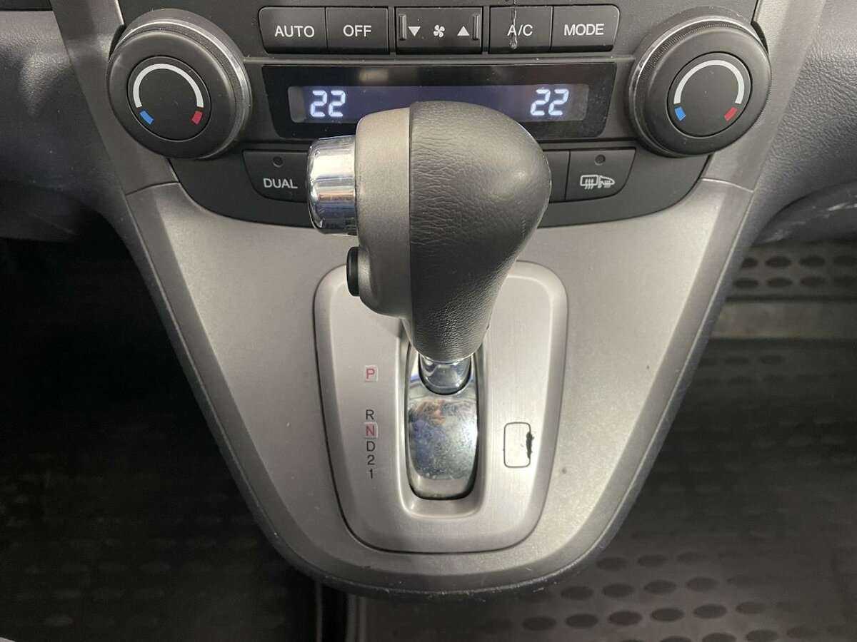 Honda CR-V 2008 года с пробегом. Фото: #12